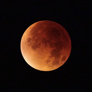 2018 05 eclipses blood moon 2428965 pixabay